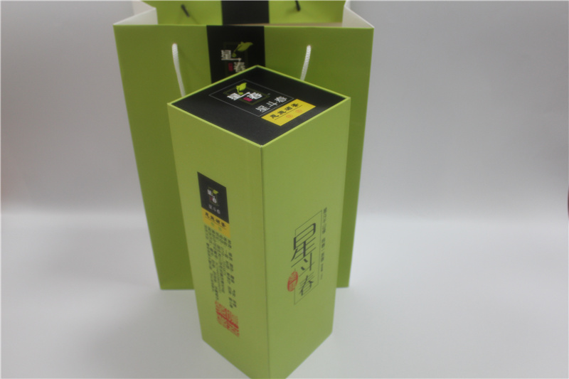 星斗春茶系列茶葉包裝盒定制